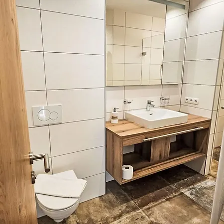 Dachsbau By Interhome * ゼー